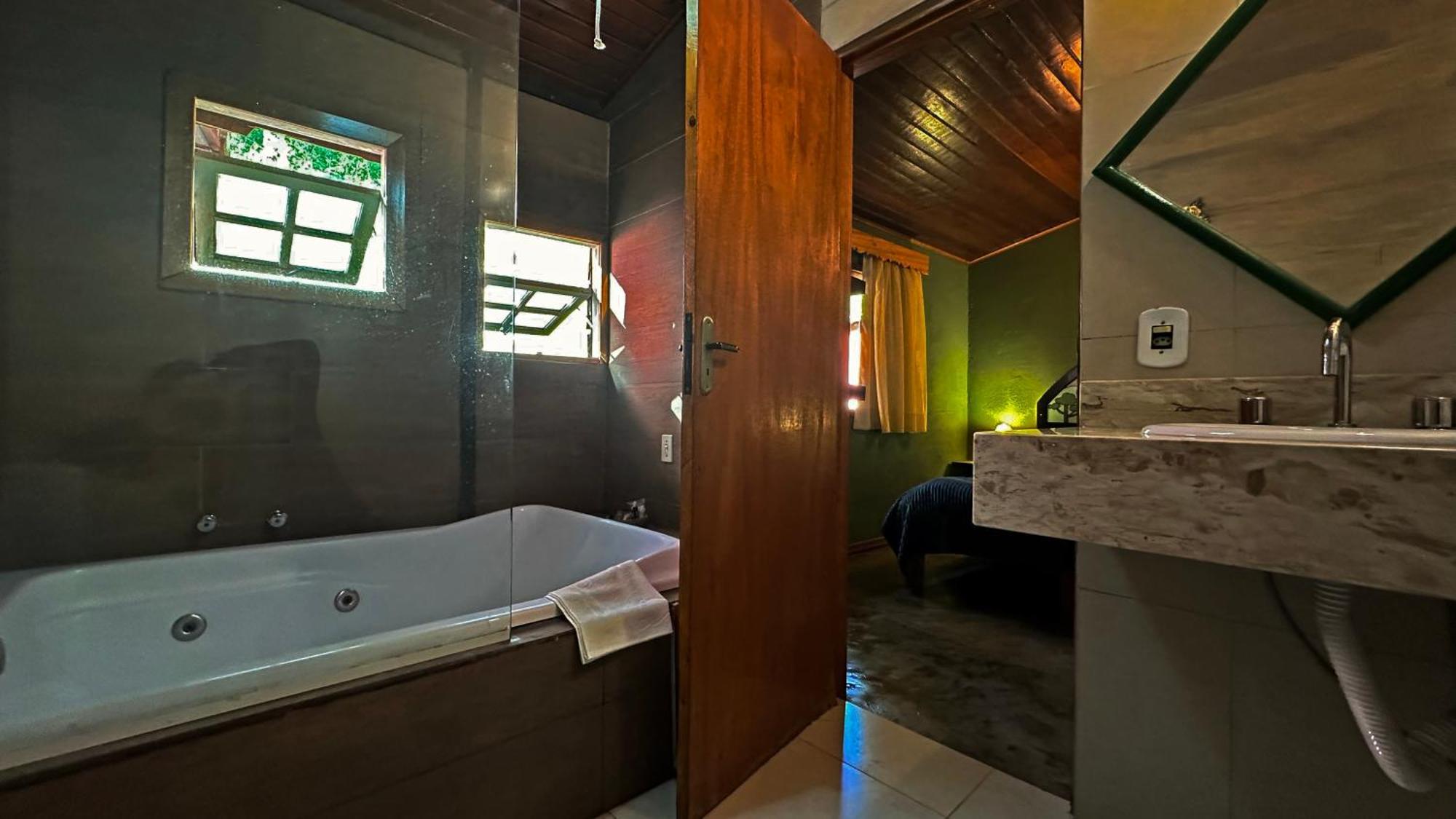 Alive Eco Hut Pousada モンテ・ヴェルデ エクステリア 写真